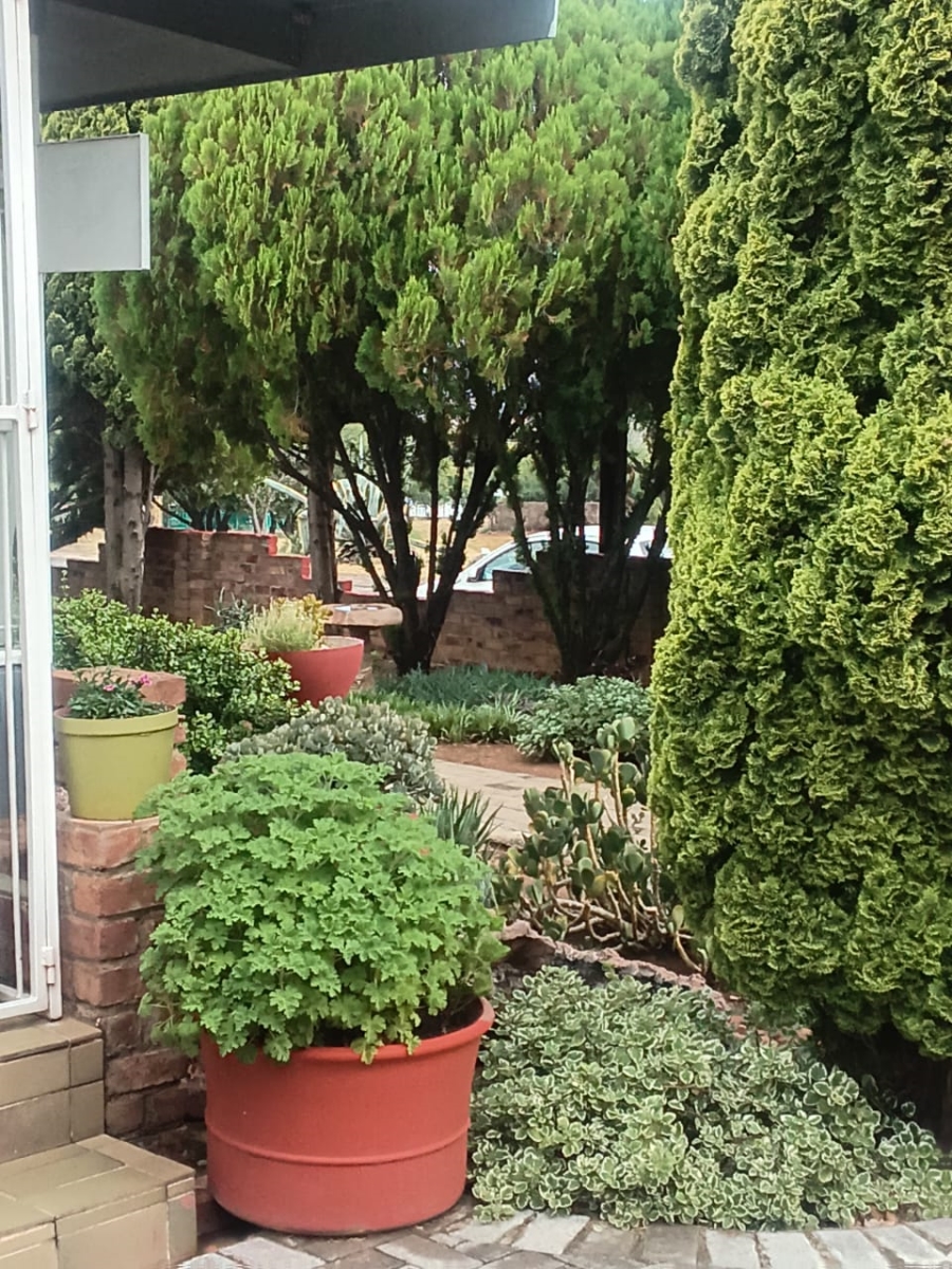 4 Bedroom Property for Sale in Gariepdam Free State